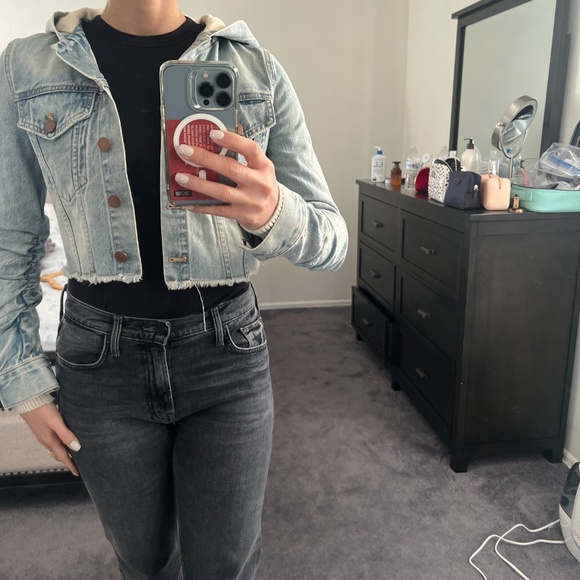 Cropped Alive and Olivia jeans jacket - Picture 3 of 3
